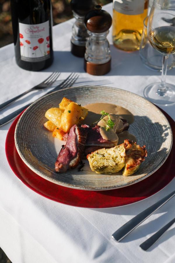 Hotel Restaurant Les Coquelicots, The Originals Relais Saint-Pardoux-l'Ortigier Luaran gambar